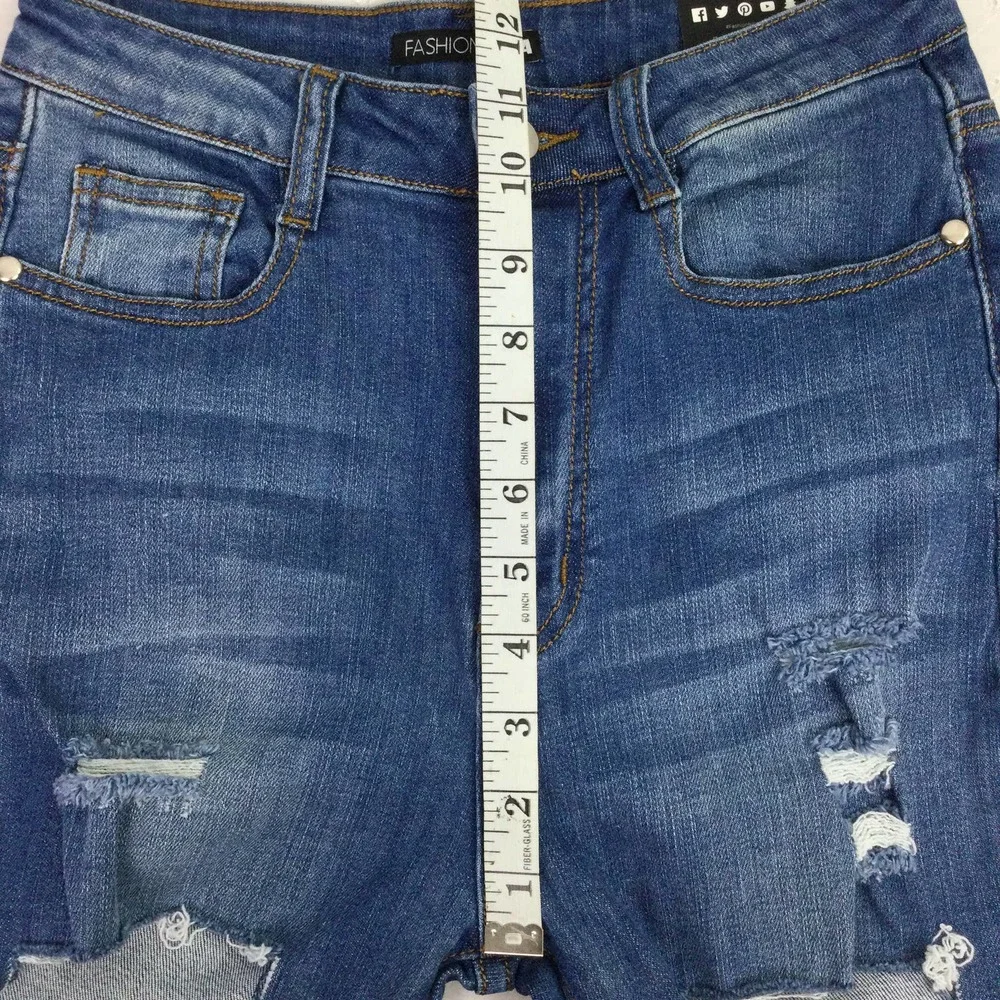 NWT Fashion Nova Dyanne Blue Medium Wash High Rise Denim Jean Juniors Size 3 - Picture 11 of 13